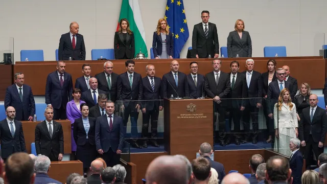 Румен Радев,ново правителство,България,политическа стабилност,външна политика